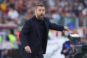 官方网站-米体：德罗西有意今夏赴英超执教，已经和狼队有了接触