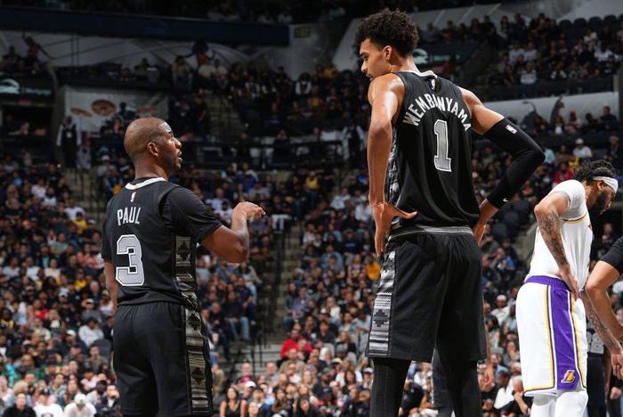 年满40岁，生涯第21赛季，试图取代哈登却被拒绝！你或许该退役了