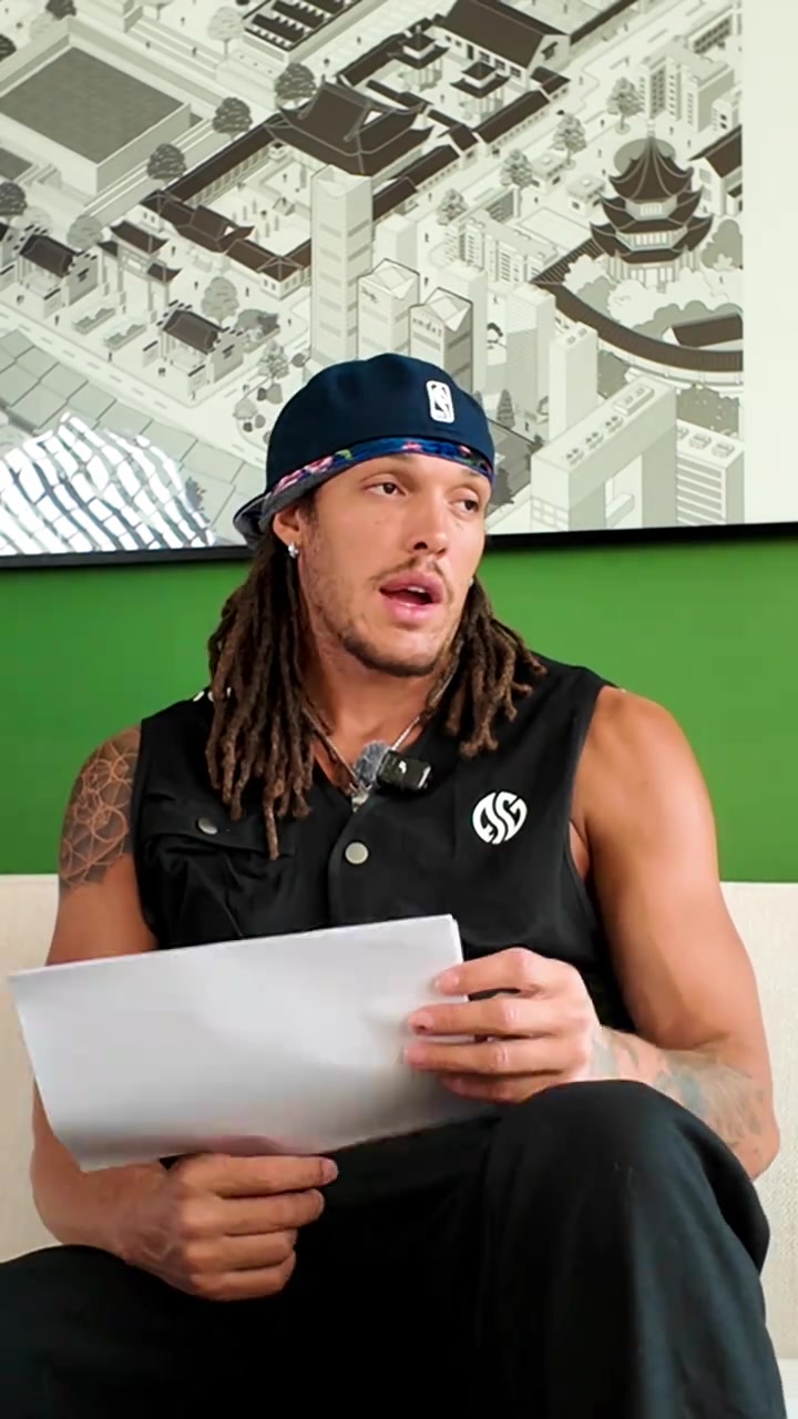 视频直播-性情中人！赵探长采访戈登 后者揭秘成为NBA球员的原因