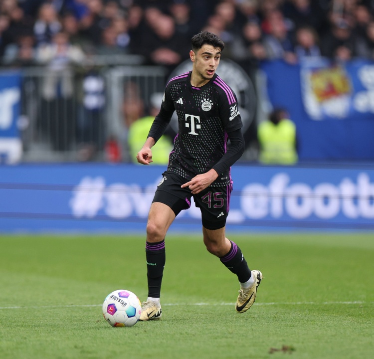 开云体育-帕夫洛维奇本场150次成功传球，创有统计以来拜仁球员欧冠纪录